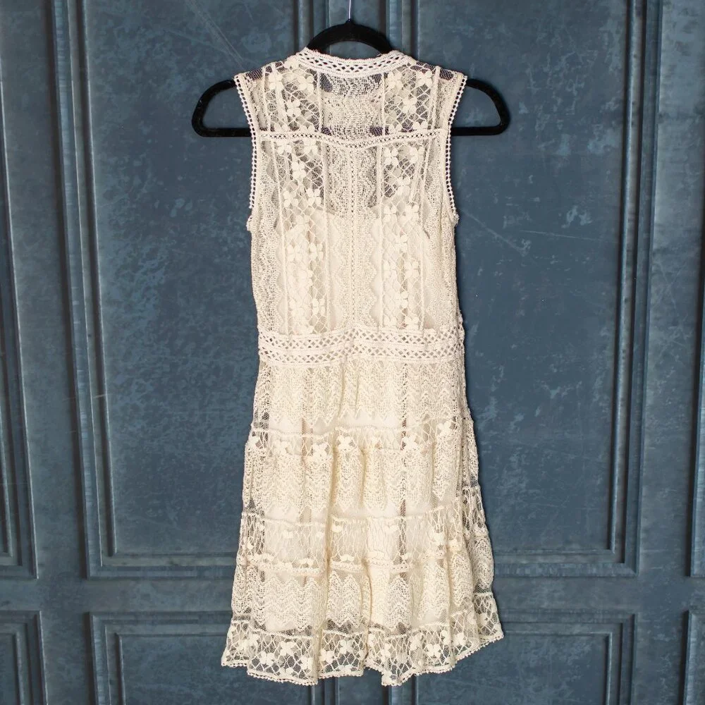 Zara Trafaluc MMII Lace Crochet Dress Cream Boho Sleeveless Mini Size Small - Picture 7 of 9